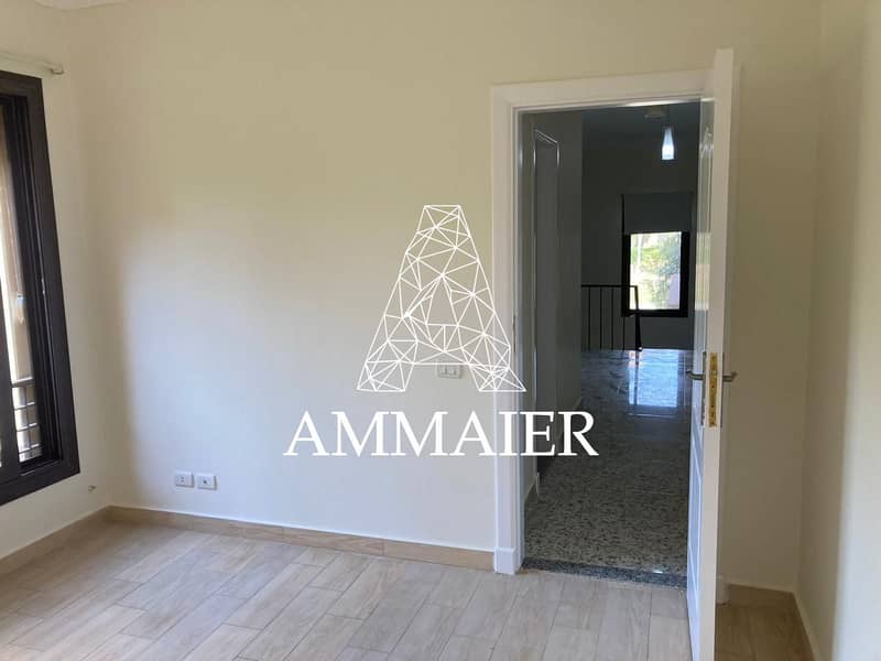 13 b06b7528-c64d-49db-93b6-c2ed587232b0. jpg