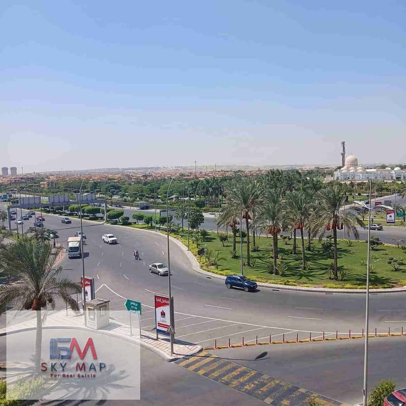 1000741758. jpg 1000741758. jpg