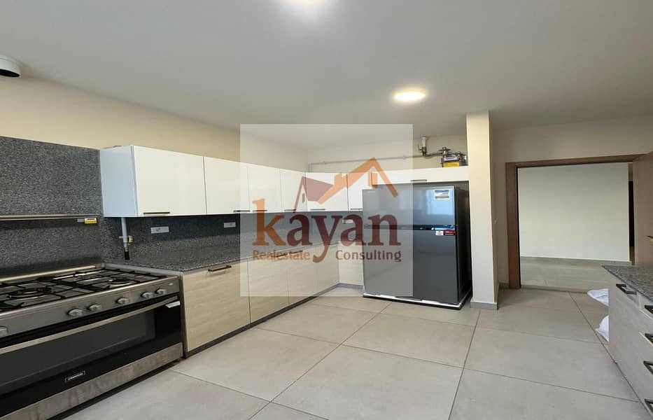 14 856a574e-06e9-49da-aa83-2b7a8f63cac7. jpg