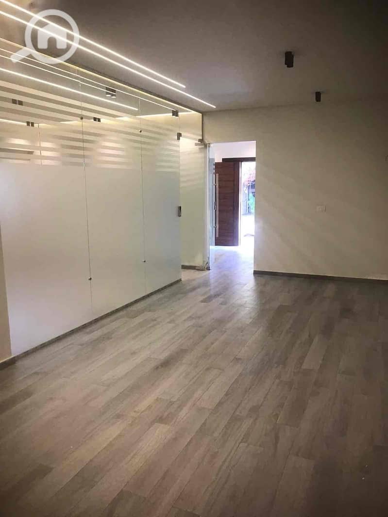 3 87892bf6-c970-4321-9e1d-f94cf6543546. jpg