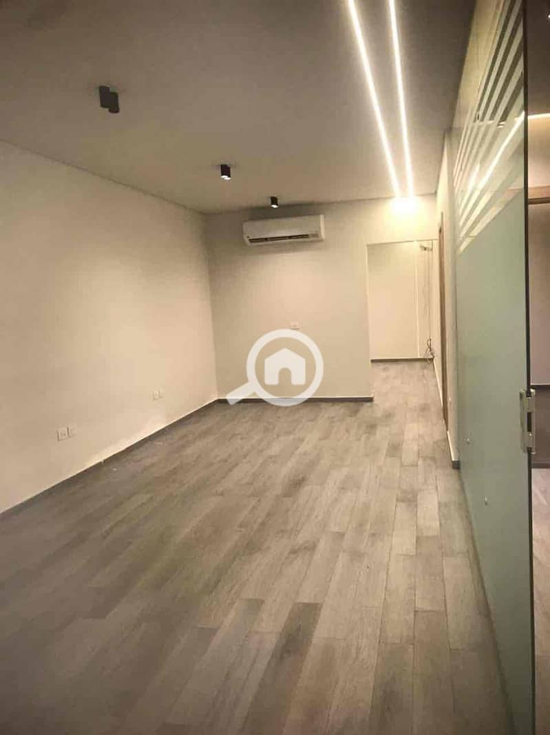 6 31b6b827-acde-4d0d-b03f-c72ffe5a2fe7. jpg