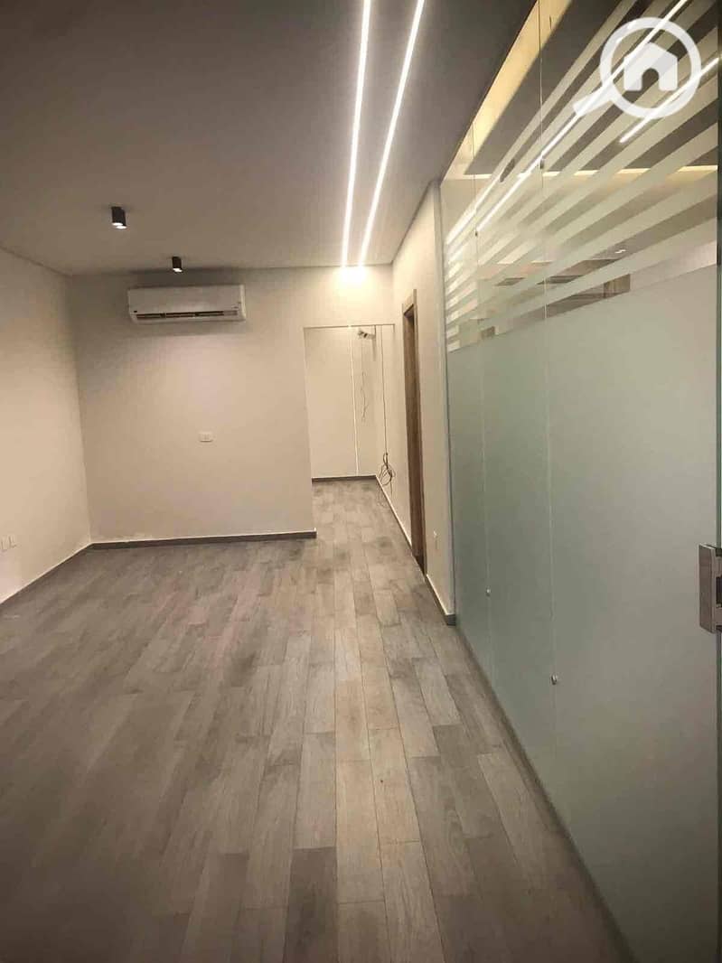 9 6298b5dc-aa10-464a-ac53-3e3620003ecc. jpg