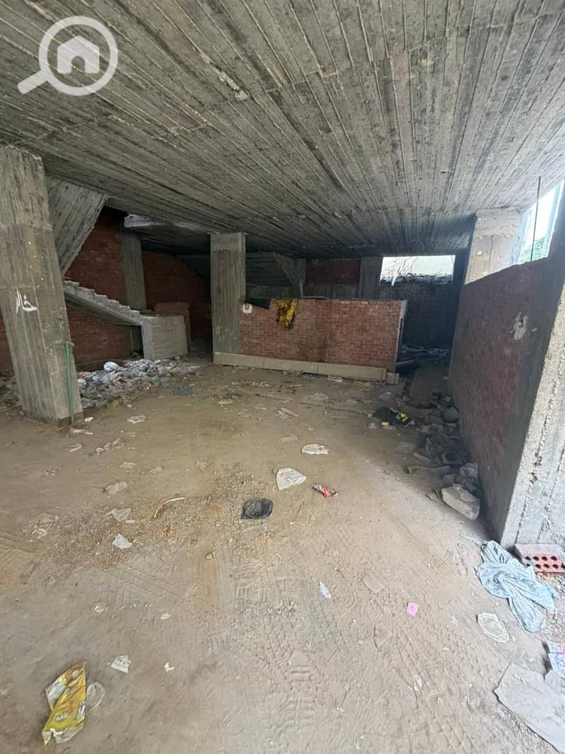 2 b4af3e21-2523-4b67-8284-2d59132d7be2. jpeg