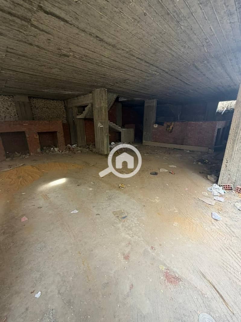 3 f5a74f03-5c7d-421c-816e-aace56cbd541. jpeg