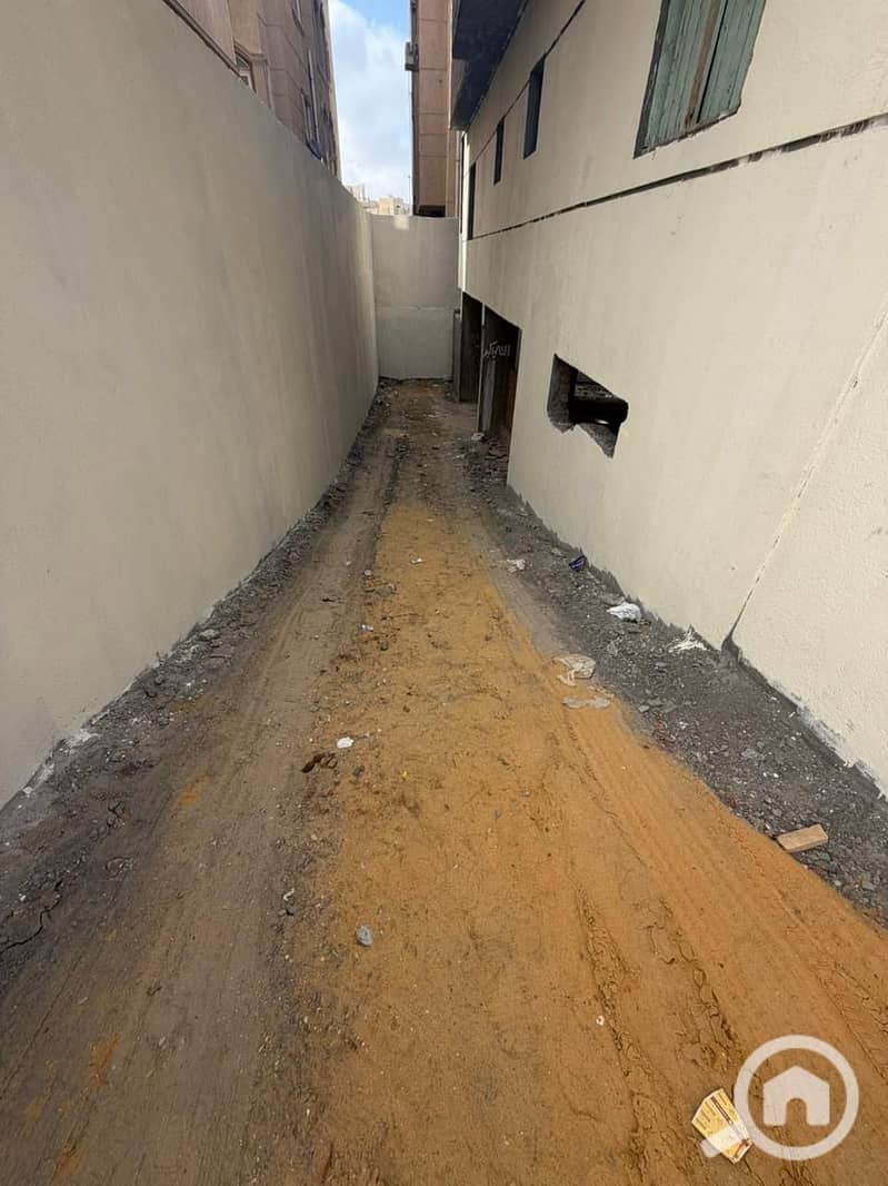 5 6e05b404-84ee-402d-805c-c3d7f9b6f8c4. jpeg