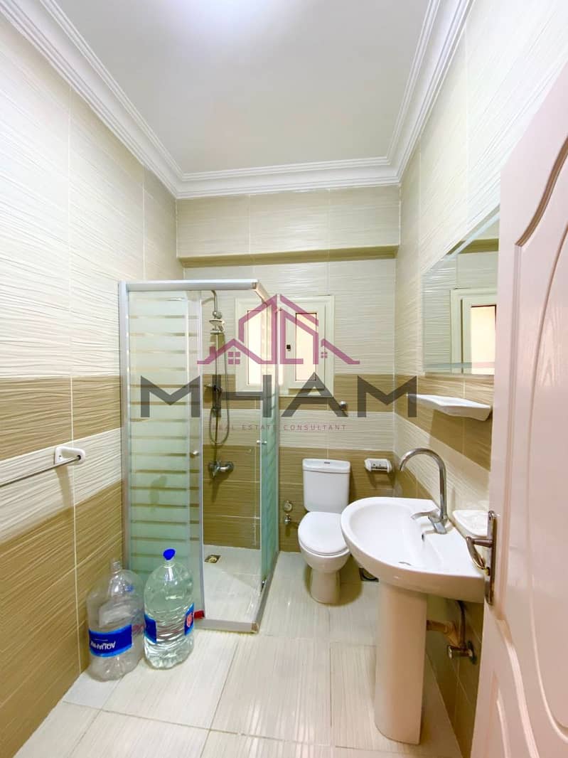 14 photo_5886300023052504003_y. jpg