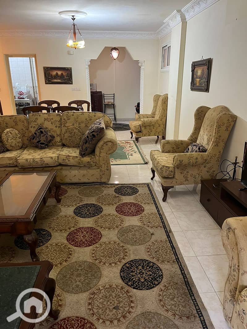 7 b62086e6-d250-4bf4-bfd0-92f68ddfdbd1. jpeg