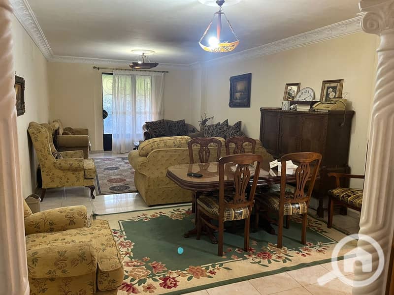 8 b4d95a97-816d-40d9-9453-ab9d88350df6. jpeg