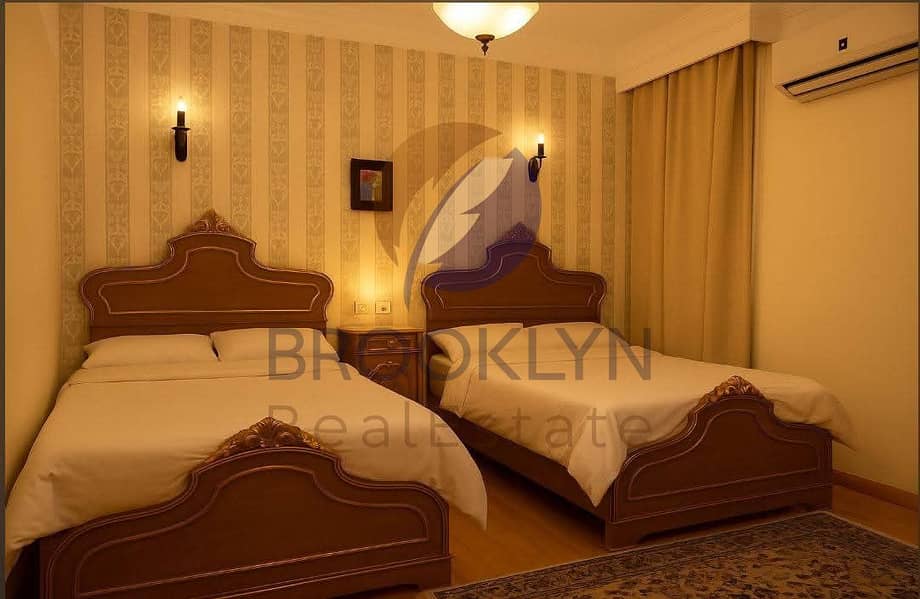 5 WhatsApp Image 2025-12-10 at 14.28. 39_2b87b042. jpg