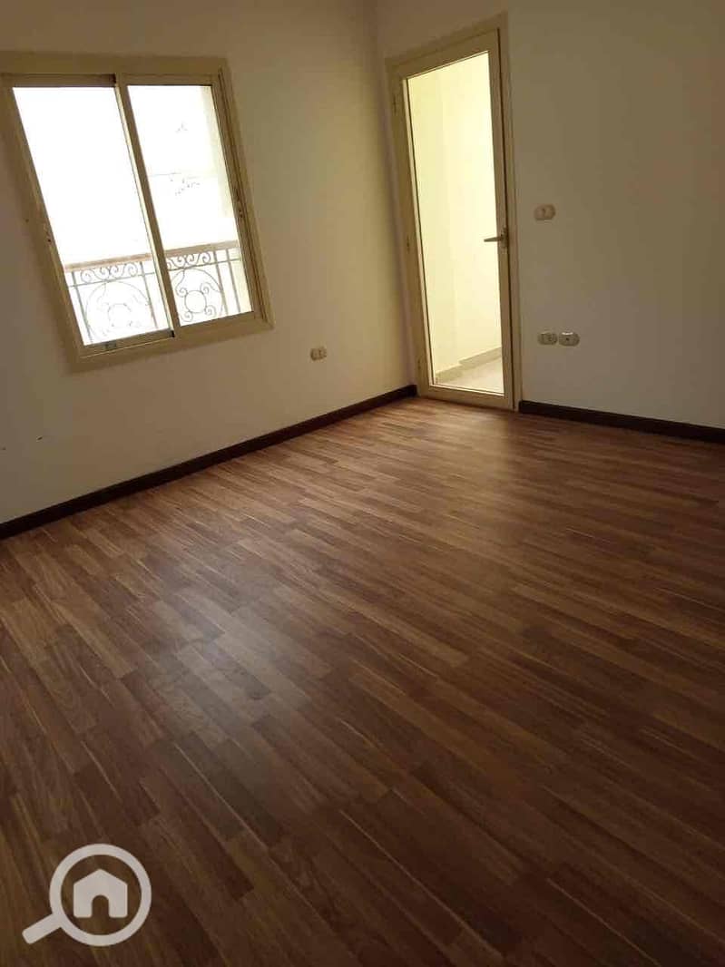 4 d327f140-7cf7-4354-b1da-80ecb5240d01. jpg