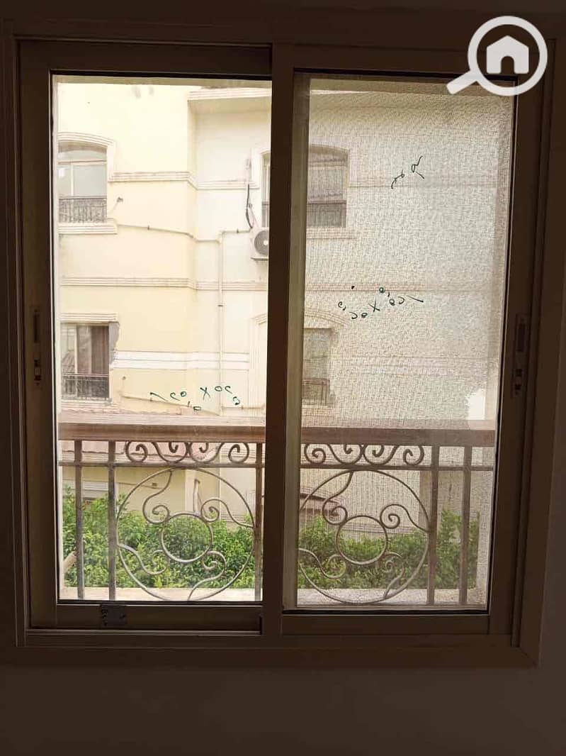 7 3f929a44-ff0a-44a2-ae15-6f281054822e. jpg