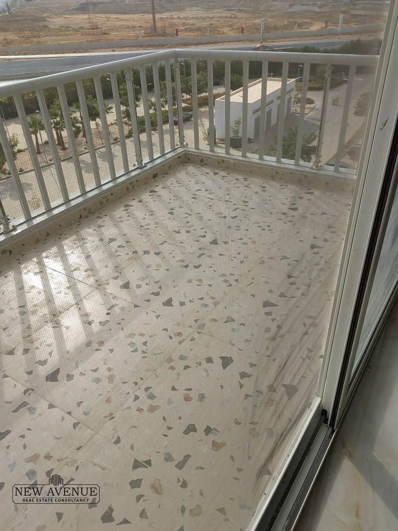 5 5389568b-4ee6-44aa-9111-ecc48922a8ac. jpeg