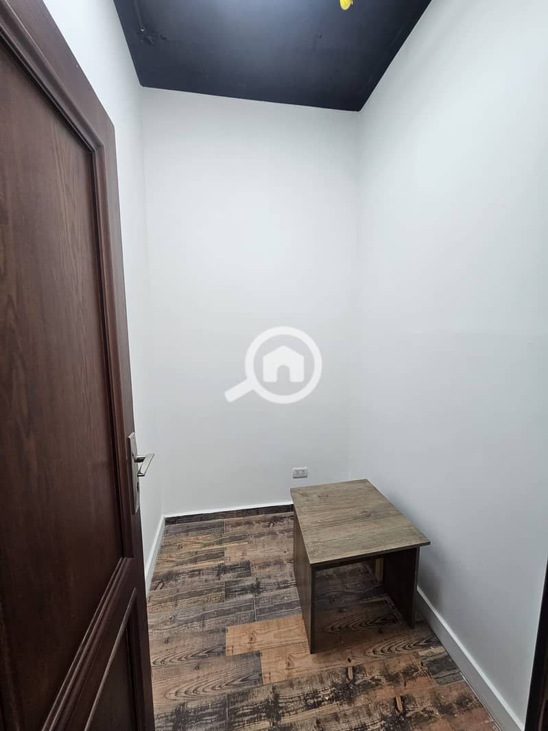 5 63522197-13e5-4b17-afa5-11abd64db15d. jpeg