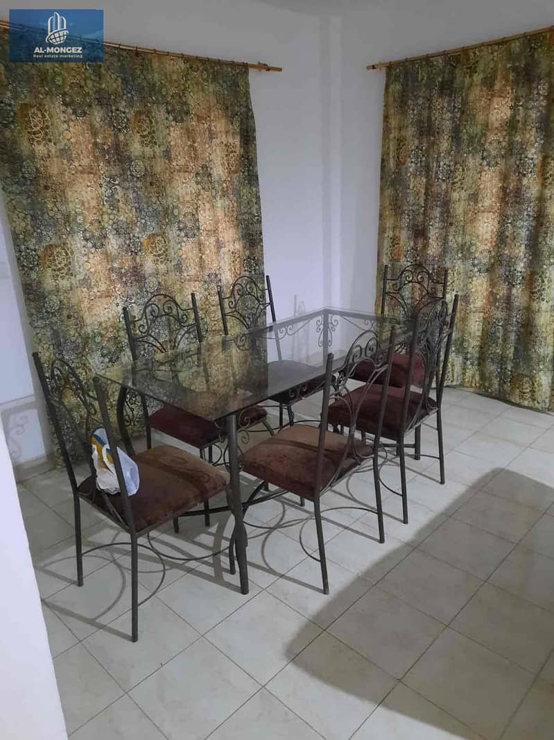 2 c767d261-5745-4e7b-8532-3c7199174994. jpg