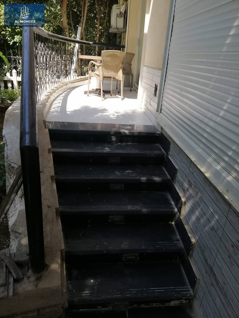 8 8da9a43e-dd15-46c1-9c84-59e5edd478bf. jpg