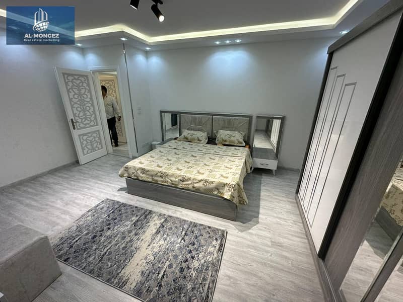 13 dfd9f33f-7ffd-4355-bb56-0b1f9a5baea7. jpg