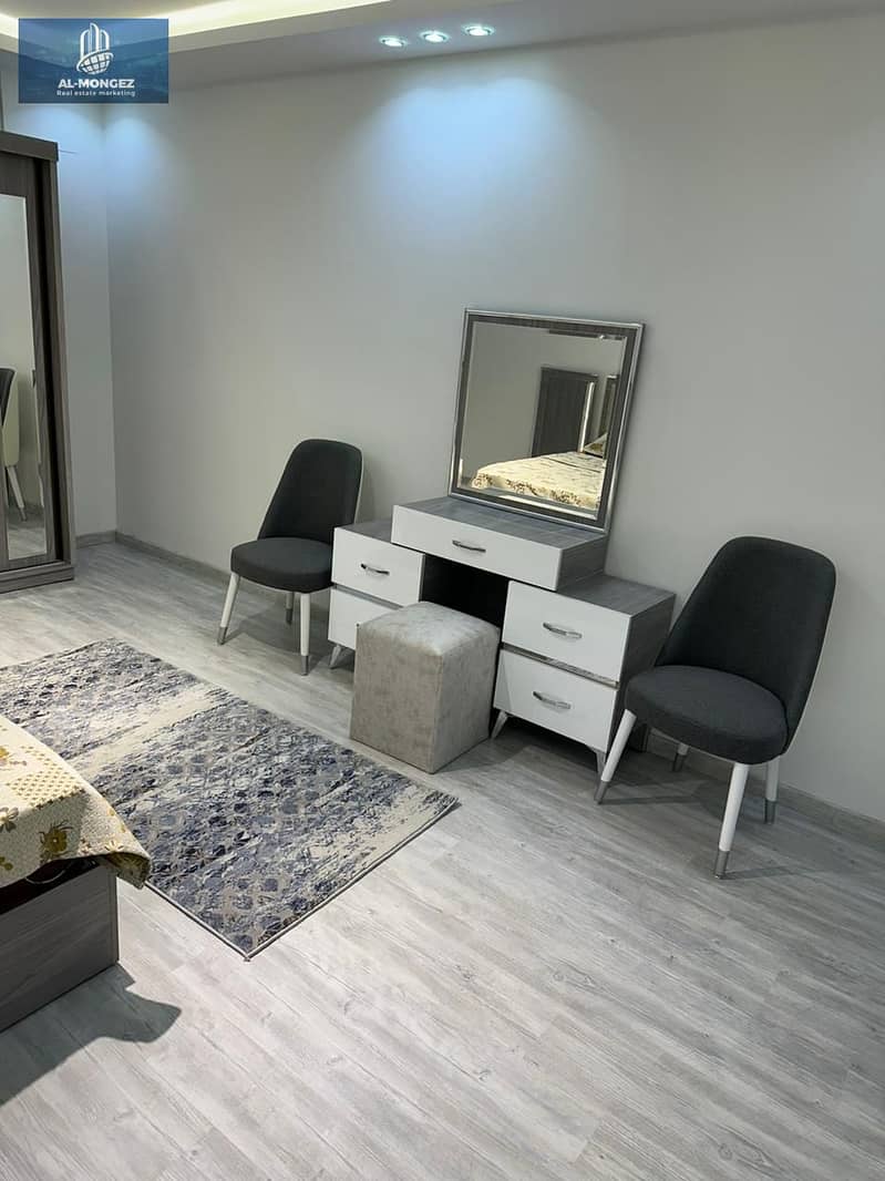 15 195ea617-469f-485e-a466-838f0829802c. jpg