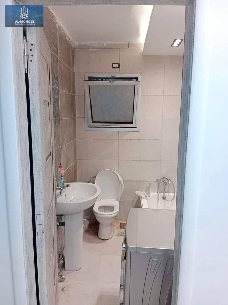 4 a1b7d708-6d91-4619-be76-081e4657d668. jpg