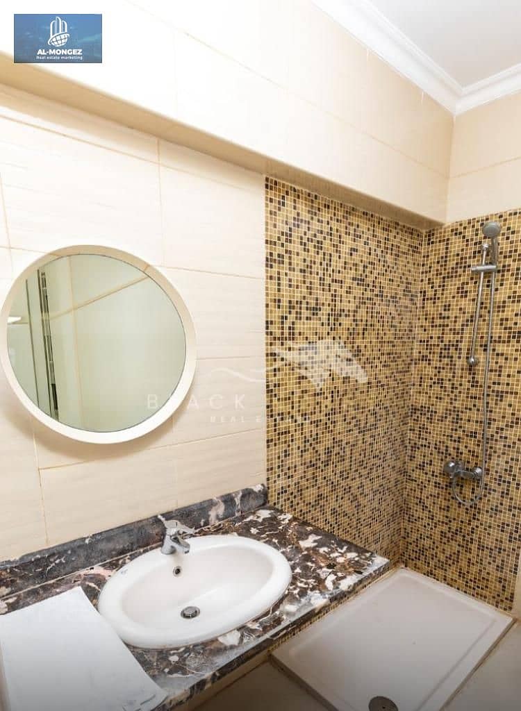 8 3096cd28-f600-4e10-baa0-e38a936b4c0c. jpg