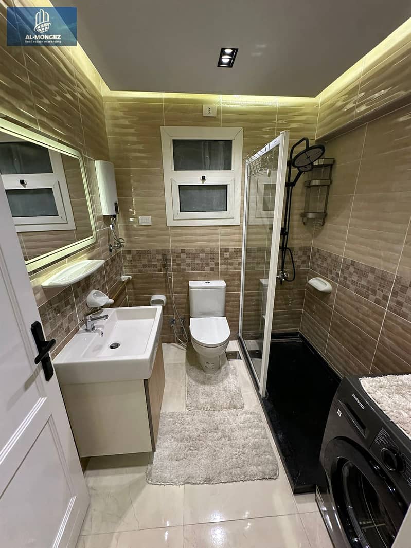 8 8d58db3e-93cc-4004-87fb-11053fa513f9. jpg