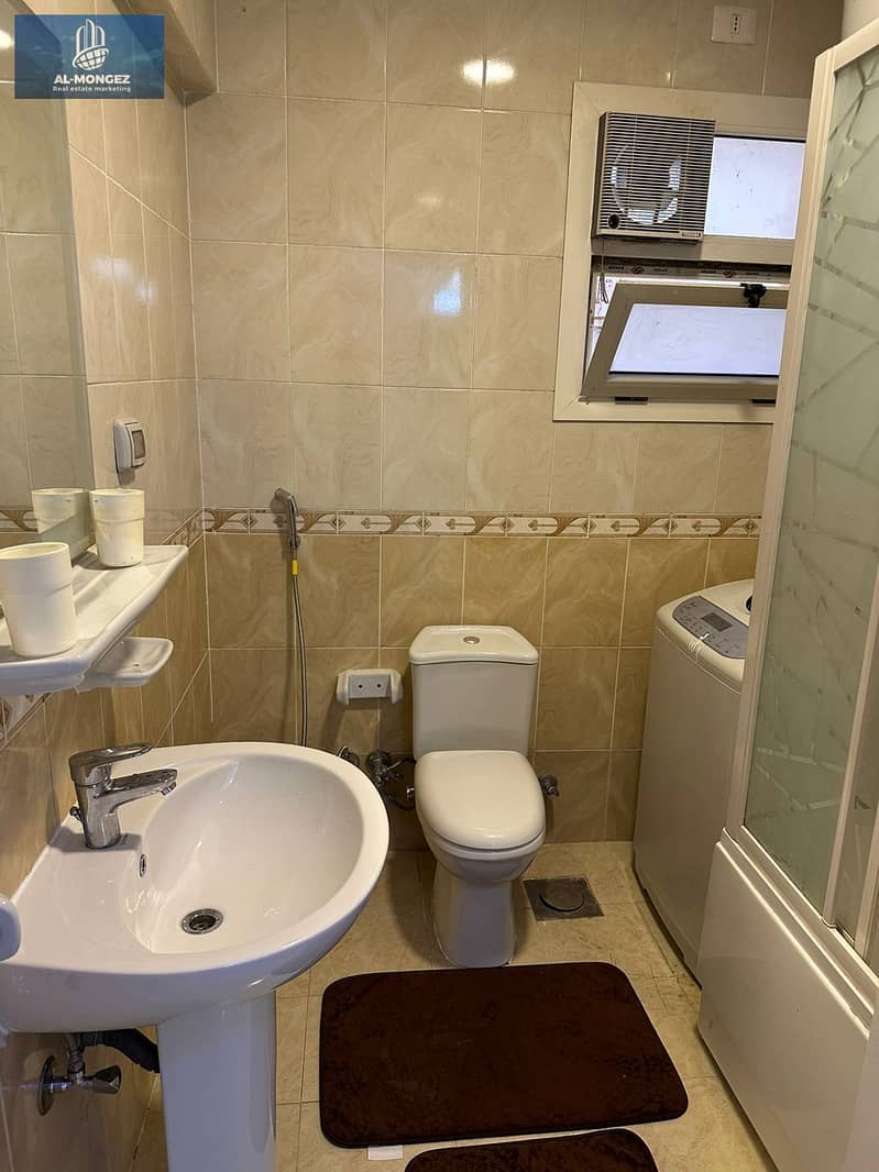 8 c272b25b-78a2-4cff-b4cf-5b9b9c1815de. jpg