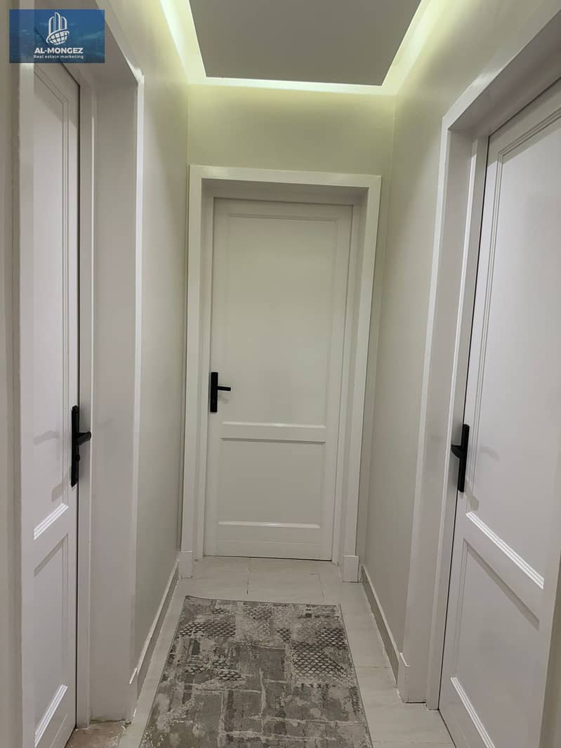 10 0da2841e-3fe1-43e3-a9a0-6ded65a54c80. jpg