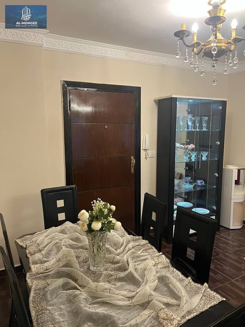 7 11e7558d-3e32-404b-af99-60375f977c51. jpg