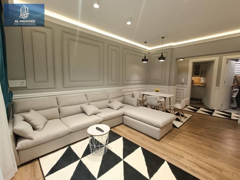 6 c8b74d5e-ad9f-46d1-a4ef-300fecd87ae3. jpg