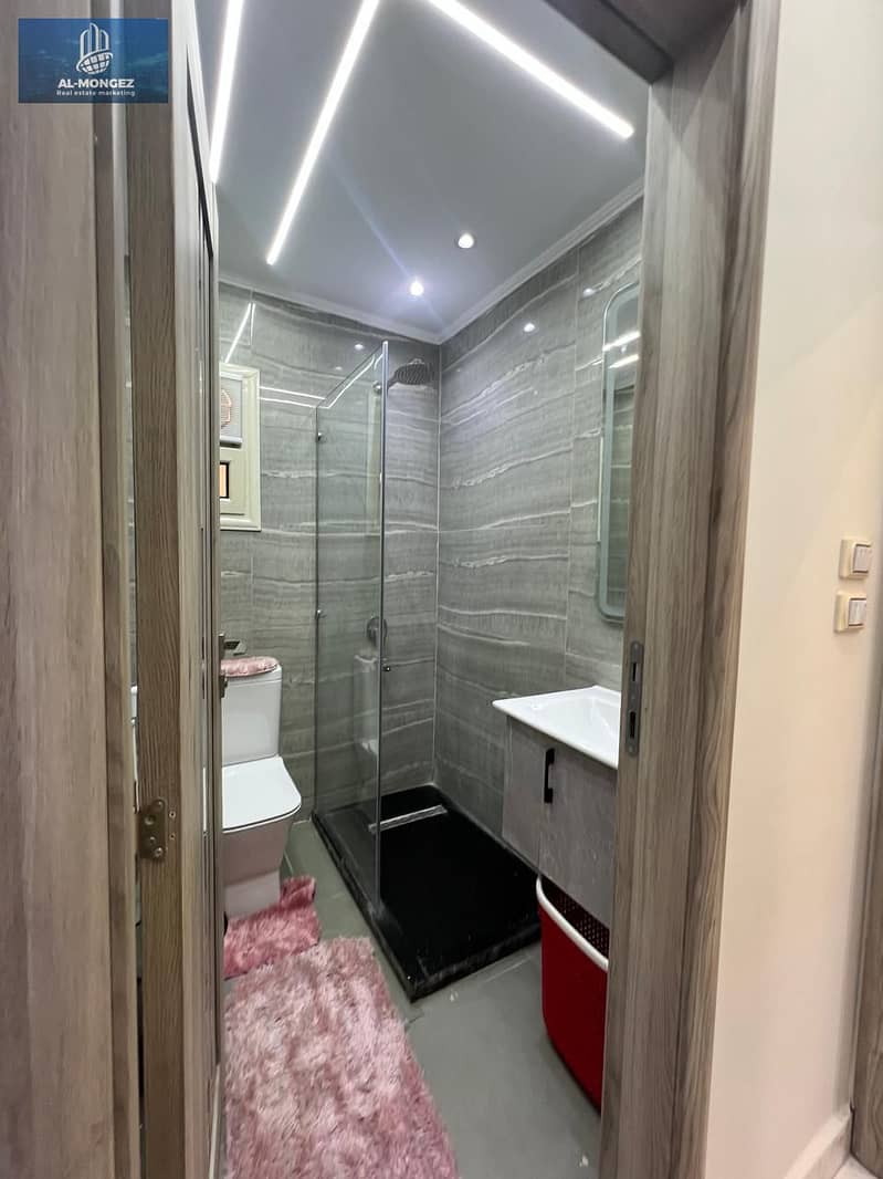 11 a276b126-fc9d-49f6-8125-d7185e57e661. jpg