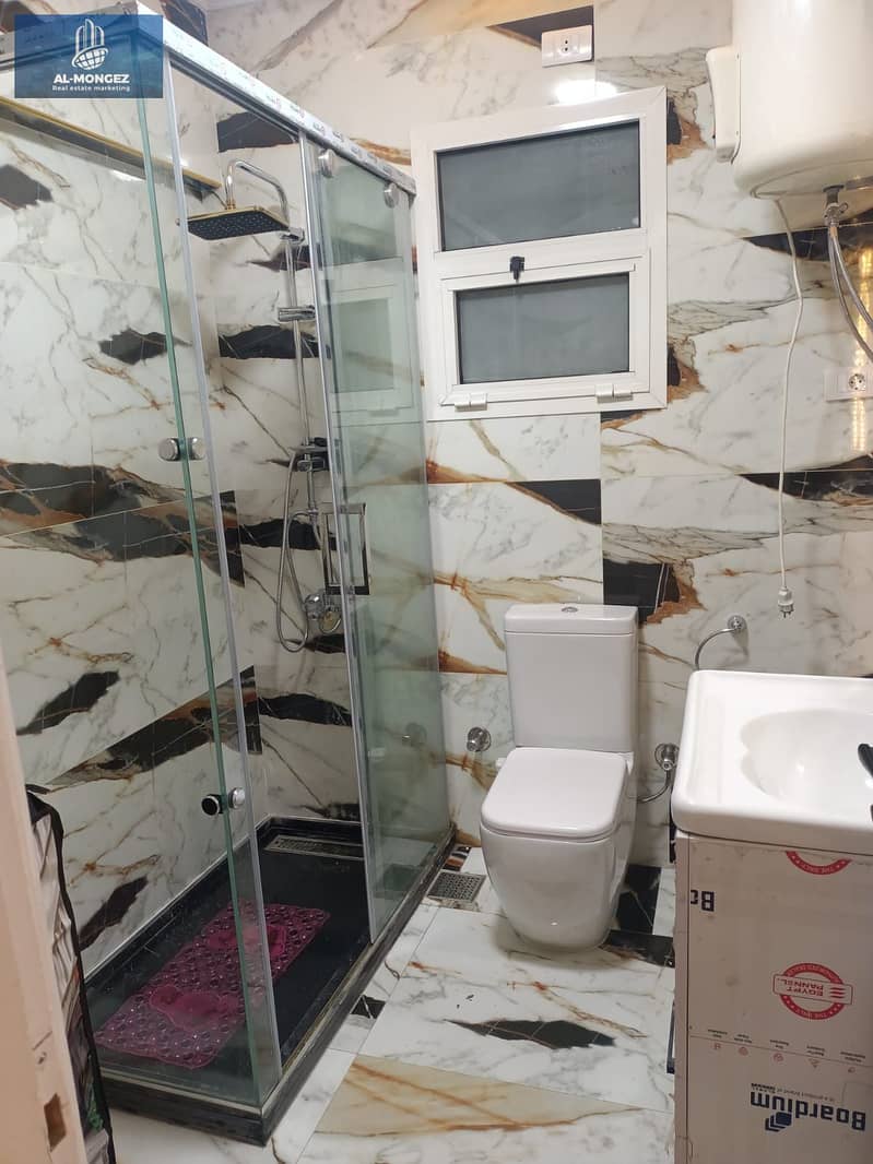 5 835b6025-b29d-4dc2-ba52-6ad6dc5da9c0. jpg