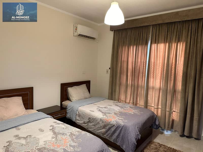 12 824e8543-4017-4cef-8455-df9d7522b163. jpg