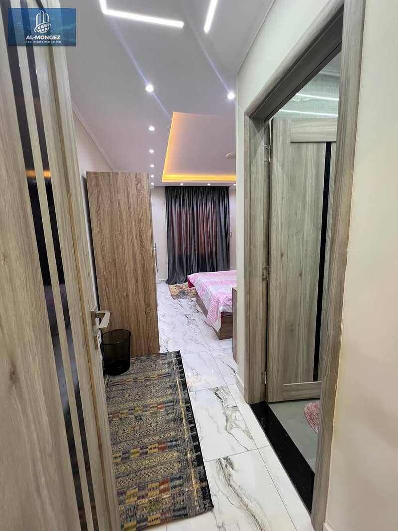 13 203055b7-f67c-444c-9a3f-1e090eb17ba5. jpg