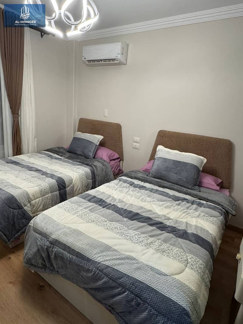 14 4789bc65-013d-474c-a7be-6b57fad5c546. jpg