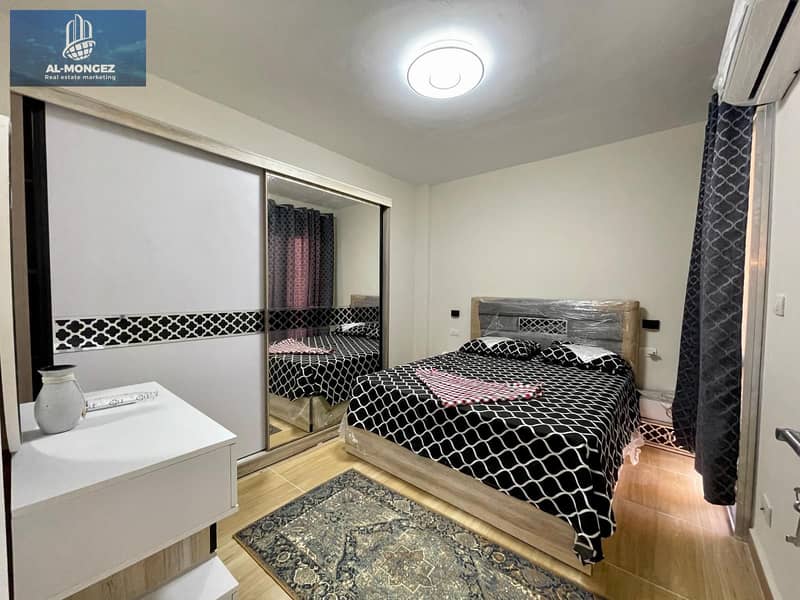 10 c578eb43-0fc5-46b8-bf0c-a2f4c2e80605. jpg