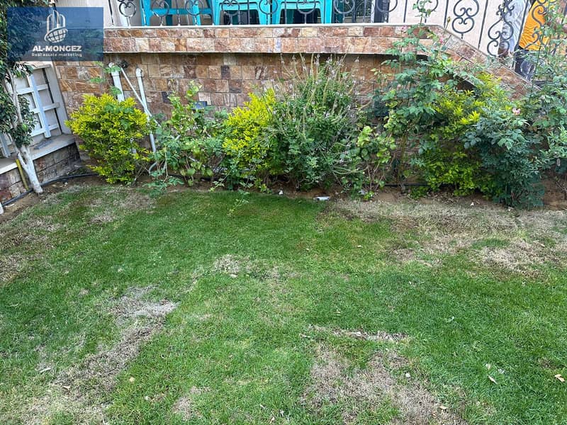 16 23c709f7-98a8-4f2d-abf1-5975a98bdc87. jpg