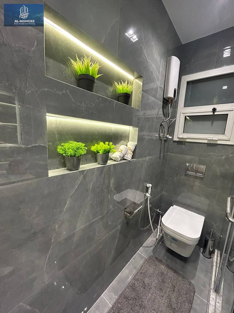 12 af3fcce8-9db0-4b83-9687-1168fa9c4f38. jpg