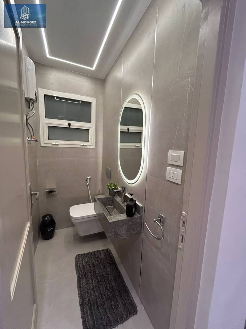 13 5d1e0de9-11a1-4504-bd3d-b56987f22e7a. jpg