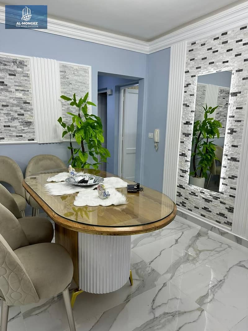 3 c9ba4d43-e469-4902-b27d-240a476198f8. jpg