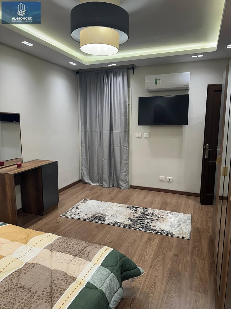 10 d86c89fc-2a7a-445a-ba2b-47689746efba. jpg