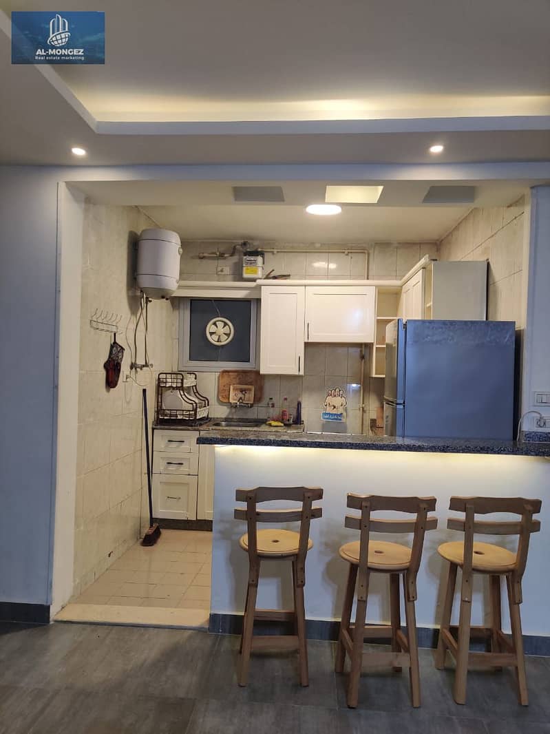 7 ba2c0de7-38a5-4a04-9d88-f0cfdf7b23c3. jpg