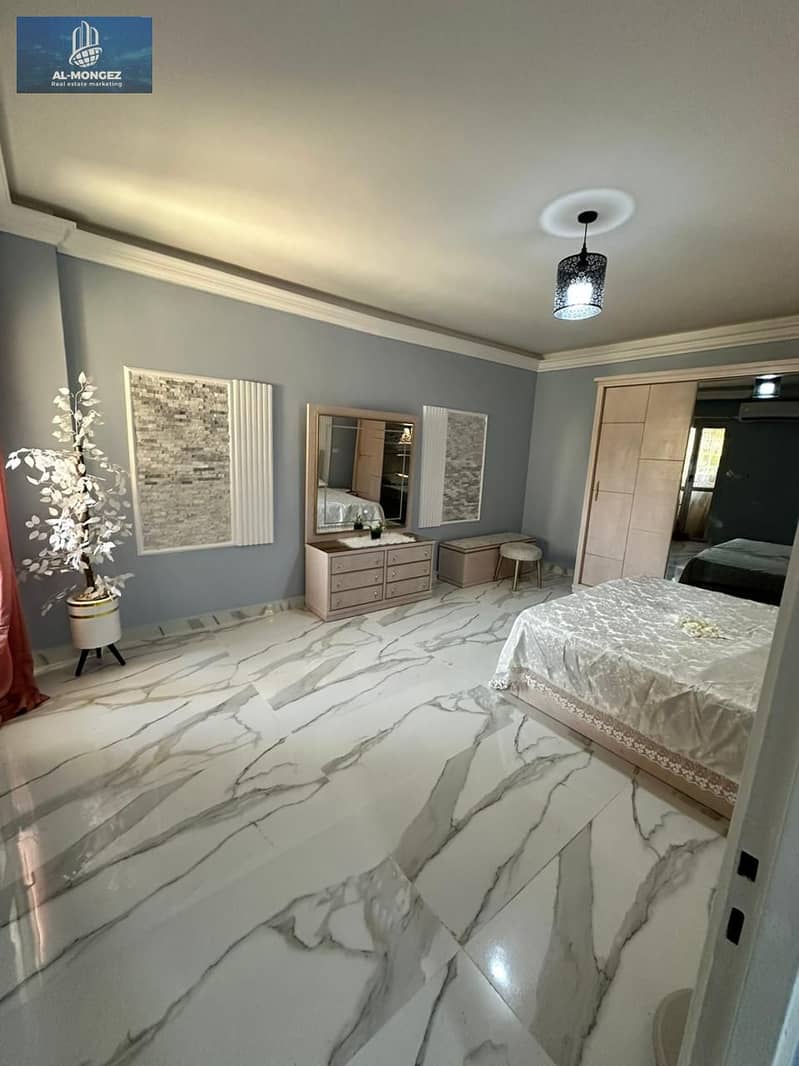 8 b4dca2cb-59d8-4194-8dff-b57eeefe9014. jpg