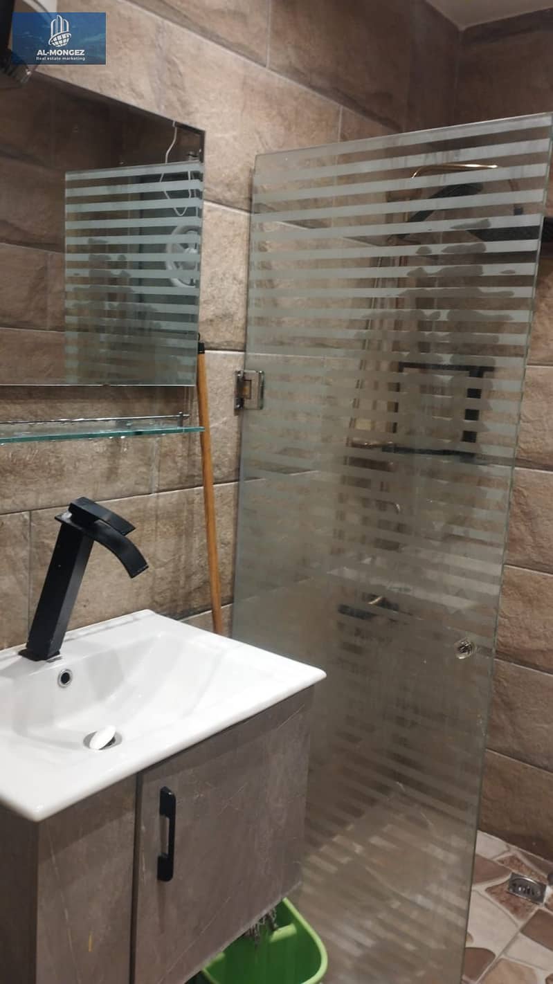 7 e94c468f-3080-4846-995d-0cc32140c605. jpg