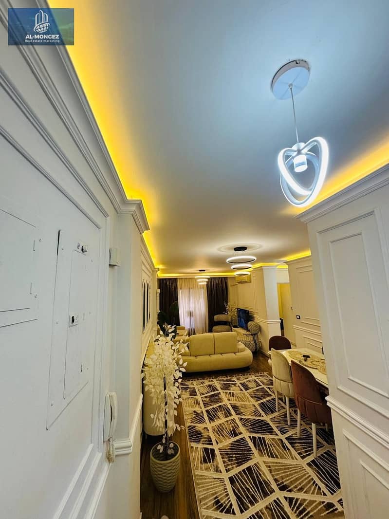 8 392ec48c-8735-44d1-8d55-289cf5f6aa24. jpg