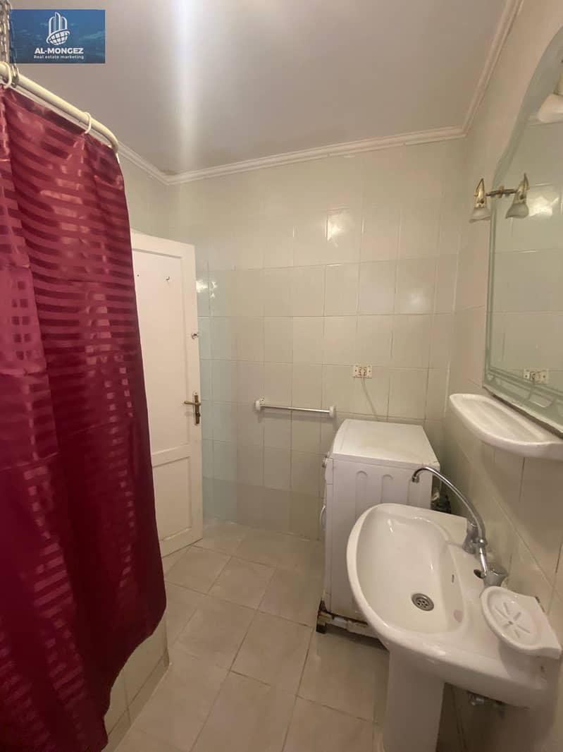 16 3fa2a75a-dfcc-4602-8155-8b4fb96e1582. jpg