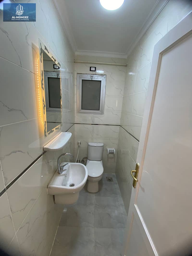 23 d207f032-8b02-481d-bd00-bf60548e4061. jpg