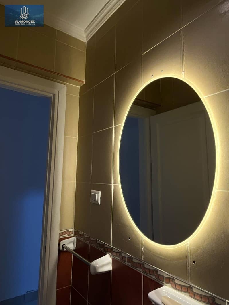 6 7132f8bf-9041-44b2-a217-2c986aeba4e8. jpg