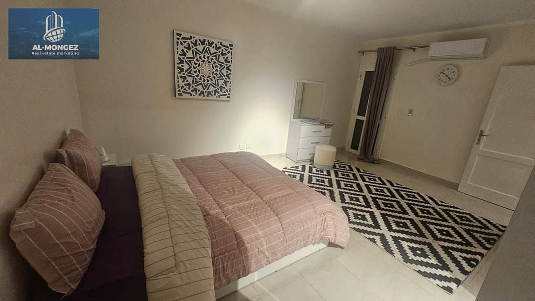 12 d7b4a296-ef9d-44bc-8fc0-365fe6db01ad. jpg