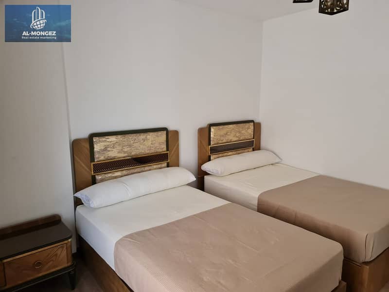 6 24cd8df3-664f-4245-aaa8-33f076a63793. jpg