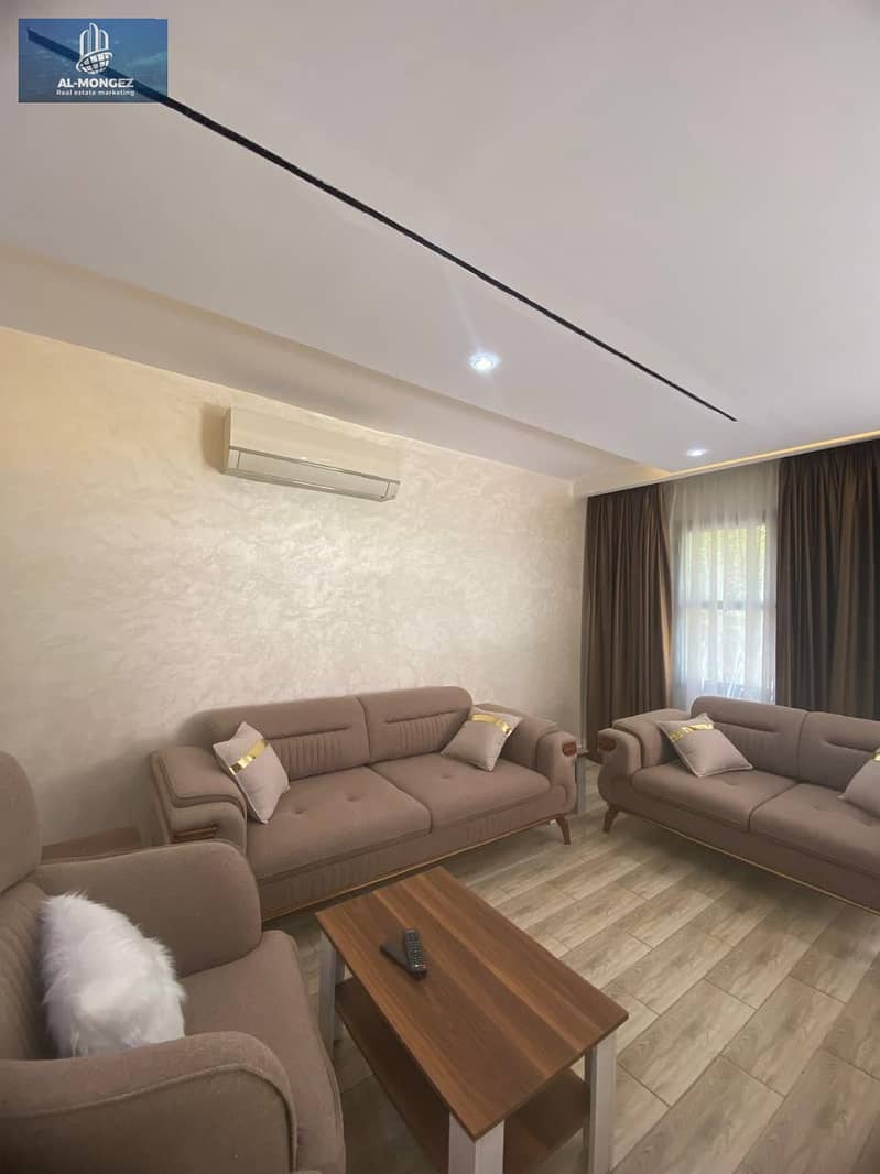 2 e6055031-b1b1-4a53-969a-84936f6d5b01. jpg