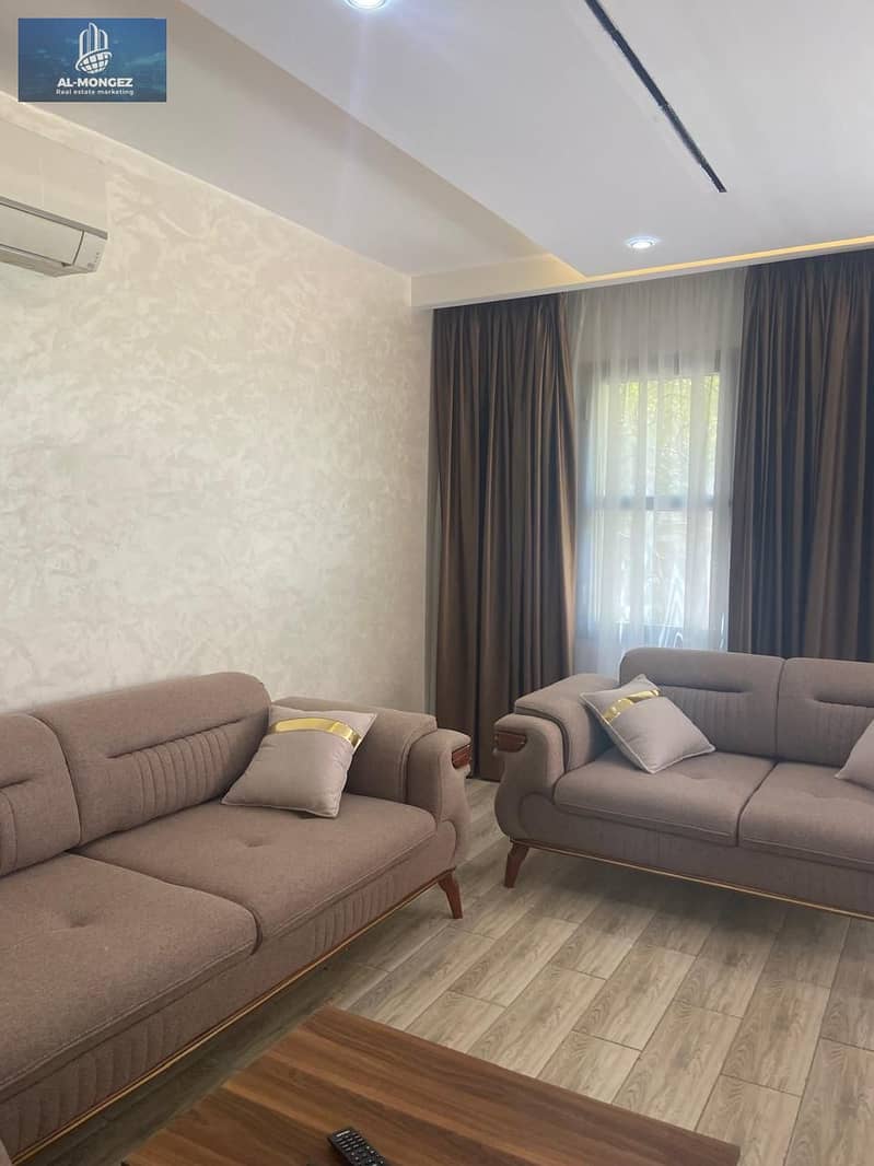 3 af96591e-255c-4602-ac97-4591013f605d. jpg